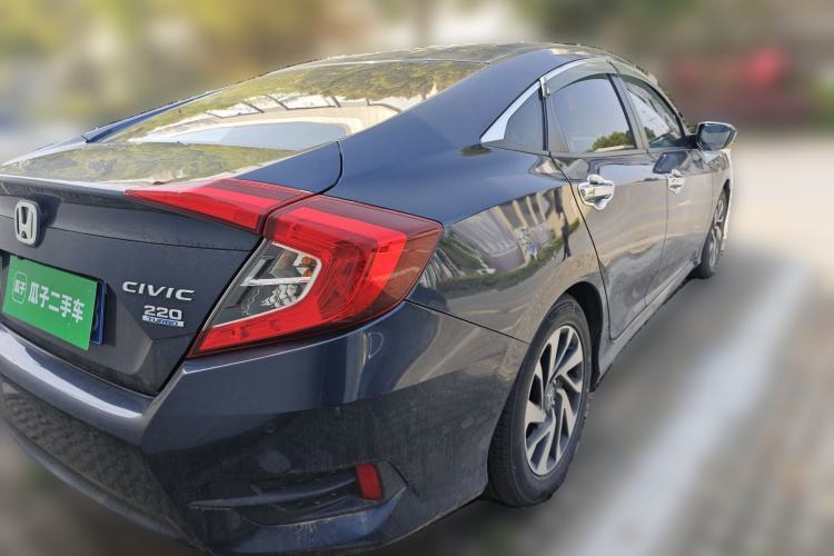 Used Honda Civic 2016 220TURBO CVT Luxury Edition