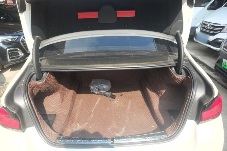 Used BMW 5 Series 2021 Facelifted 525Li M Sport Package Trunk