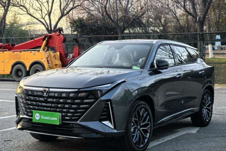 Used Changan UNI-Z New Energy 2025 Model, Smart New Blue Whale 125km Battleship+ Version