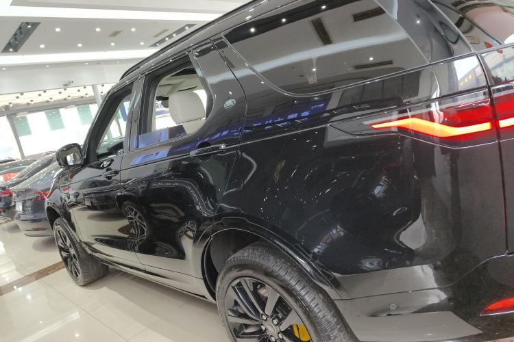 Used Land Rover Discovery 2024 360 PS S