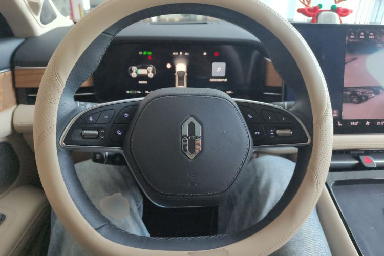 Used Hima AITO M5 2023 Pure Electric All-Wheel Drive Intelligent Driving Version Steering Wheel