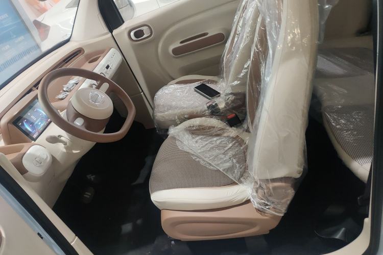 Used Bestune Pony 2026 222km Colorful Horse
