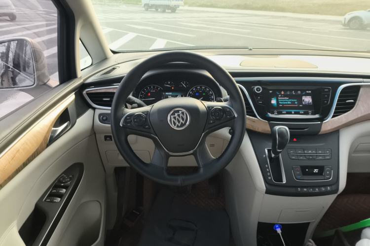 Used Buick GL8 2017 ES 28T Comfort Model China V Standard