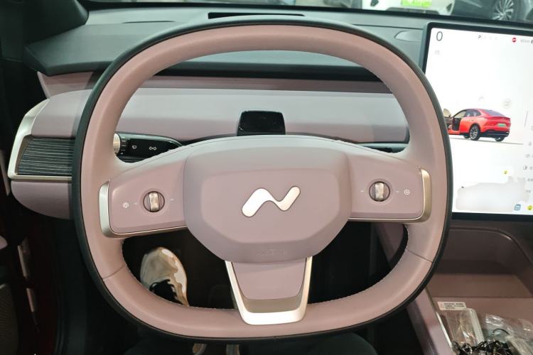 Used ONVO L60 2024 60 kWh Rear-Drive Version