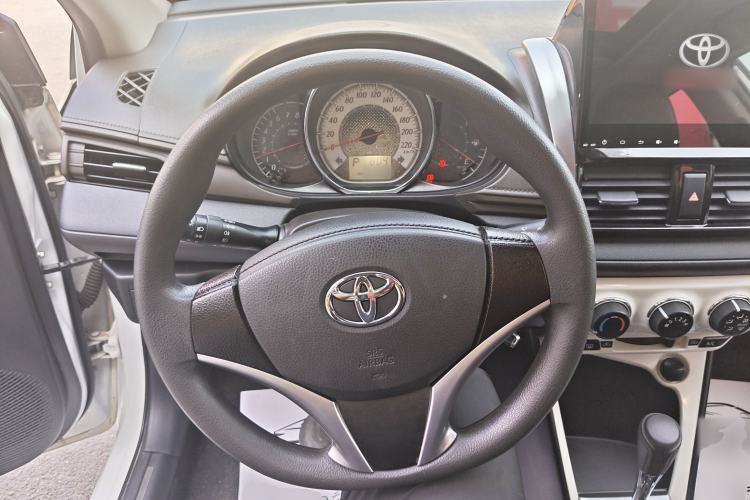 Used Toyota YARiS L Zhi Xuan 2015 1.5G Automatic Xuan Dong Sunroof Special Edition

