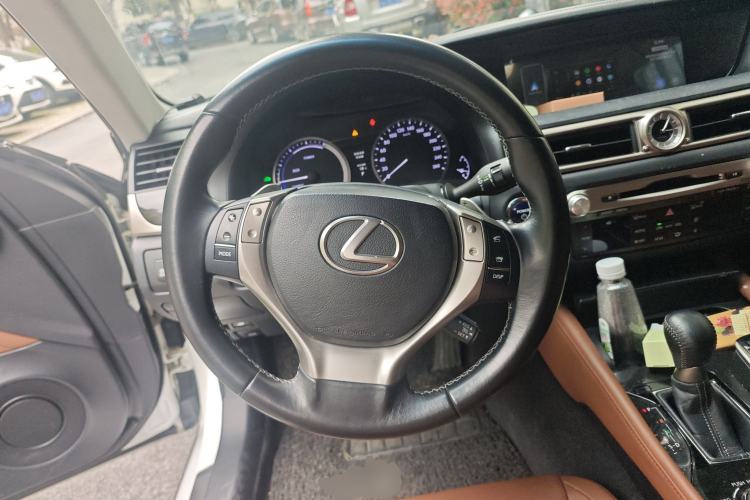 Used Lexus GS 2014 300h Premier Edition
