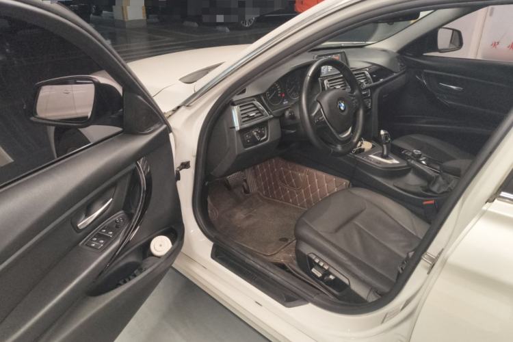 Used BMW 3 Series 2016 320Li Ambition Model