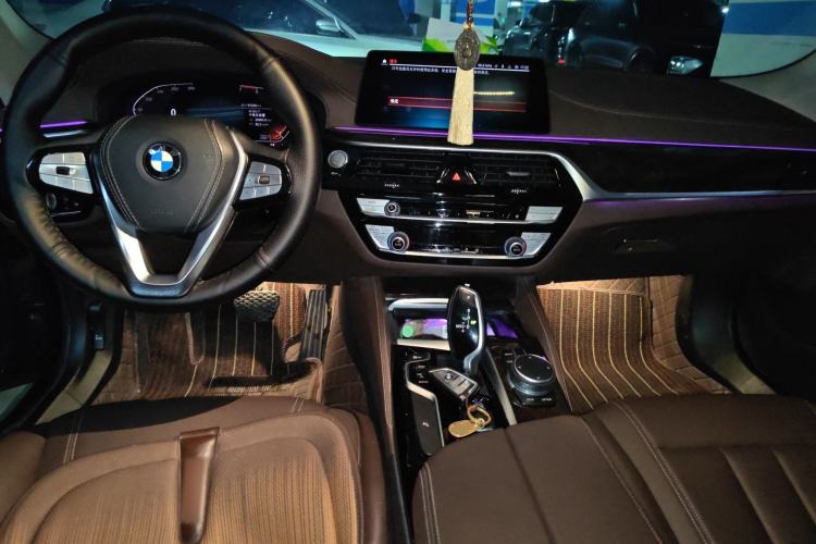 Used BMW 5 Series 2020 525Li Luxury Package
