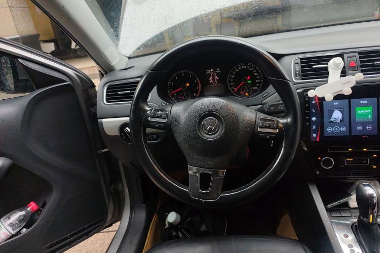 Used Volkswagen Sagitar 2012 1.4TSI Automatic Luxury Edition