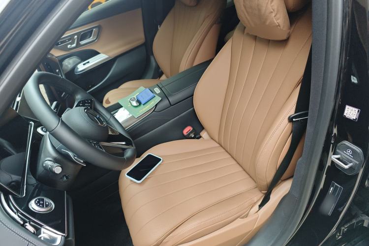 Used Mercedes-Benz E-Class 2025 Facelift E 300 L Luxury Edition
