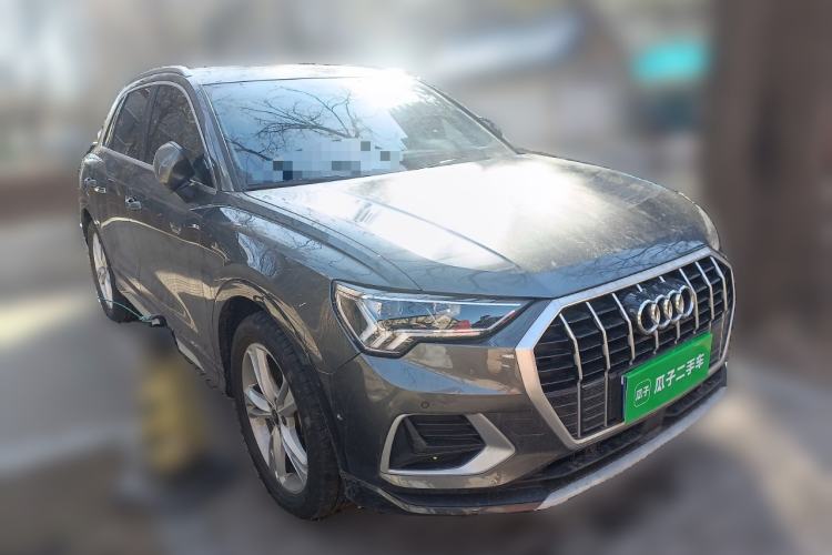 Used Audi Q3 2022 35 TFSI Fashionable and Elegant Model
