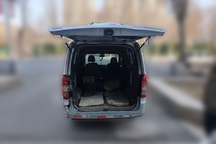 Used Wuling Rongguang V 2019 1.5L Van - Utility Model
