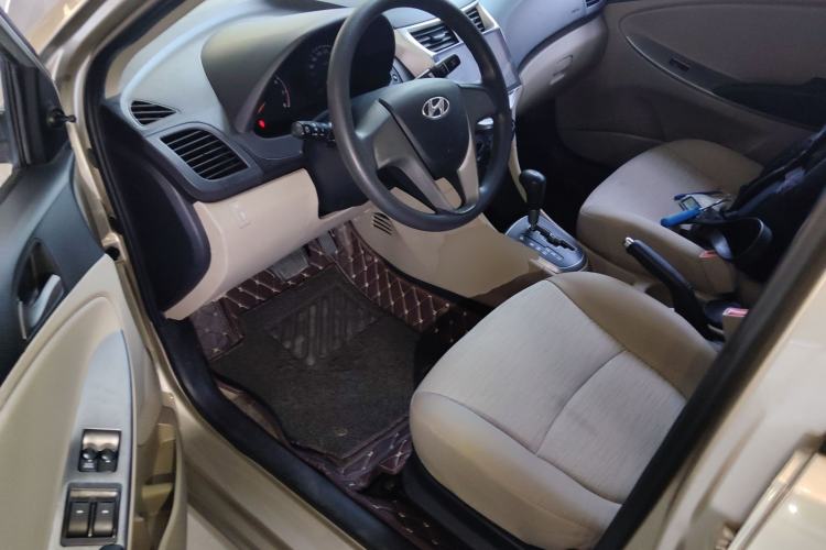 Used Hyundai Verna (older generation) 2014 1.4L Automatic Fashion GS Model