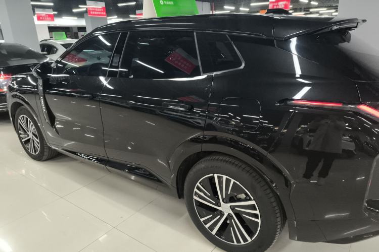 Used Lynk & Co 08 EM-P 2024 120km Long-Range Plus