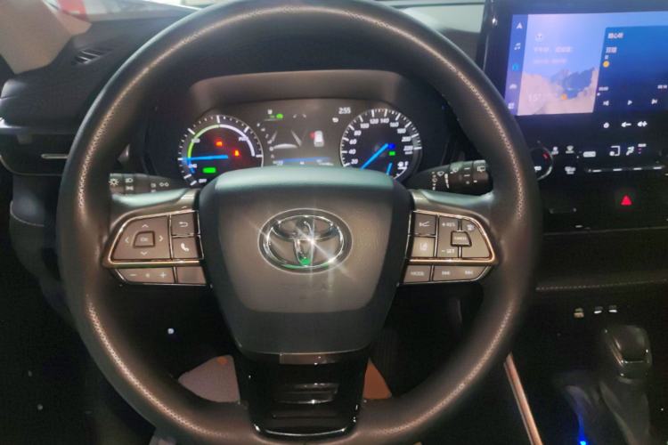 Used Toyota Highlander 2023 2.5L Smart Electric Hybrid Dual-Engine 4x4 Knight Edition 7 Seats
