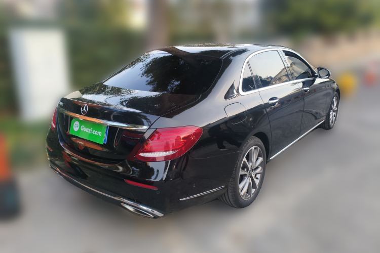 Used Mercedes-Benz E-Class 2016 E 300 L Stylish Model
