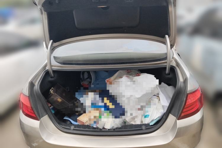 Used BMW 5 Series 2012 535Li Leading Model
