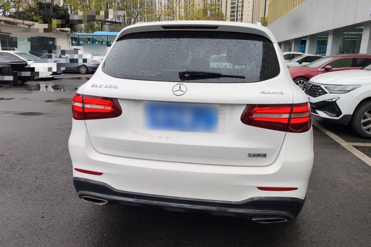 Used Mercedes-Benz GLC 2018 Refreshed GLC 300 4MATIC Dynamic Edition
