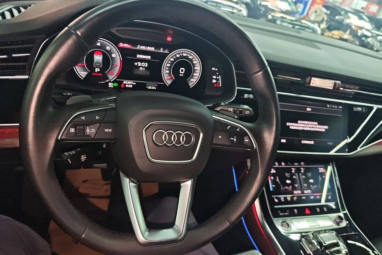 Used Audi Q7 2021 55 TFSI quattro S line Sport model