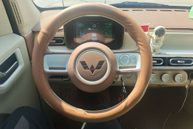 Used Wuling Hongguang MINIEV 2024 3rd Generation 215km Youth Edition