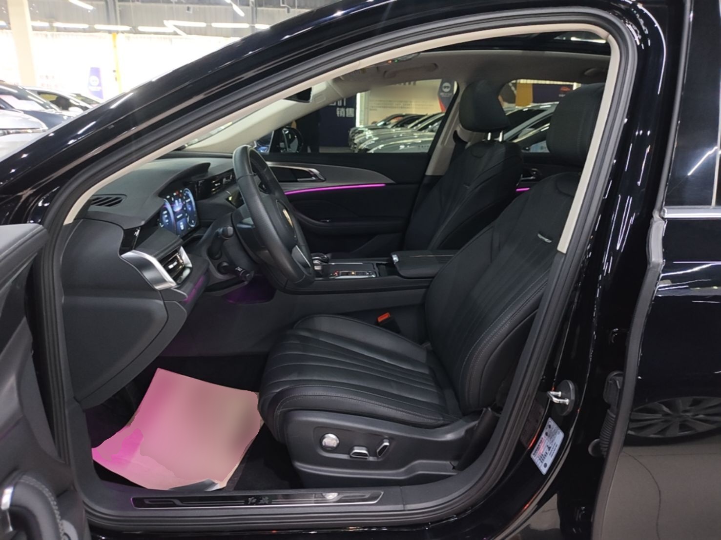 Hongqi H5 2024 2.0T Automatic Smart Connect Flagship Edition - Chinese Trim Chang — снимка 17