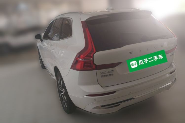Used Volvo XC60 2024 B5 4x4 Smart Luxury Edition Rear Left 45 Deg