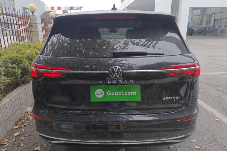 Used Volkswagen Viloran 2024 380TSI Premium Edition