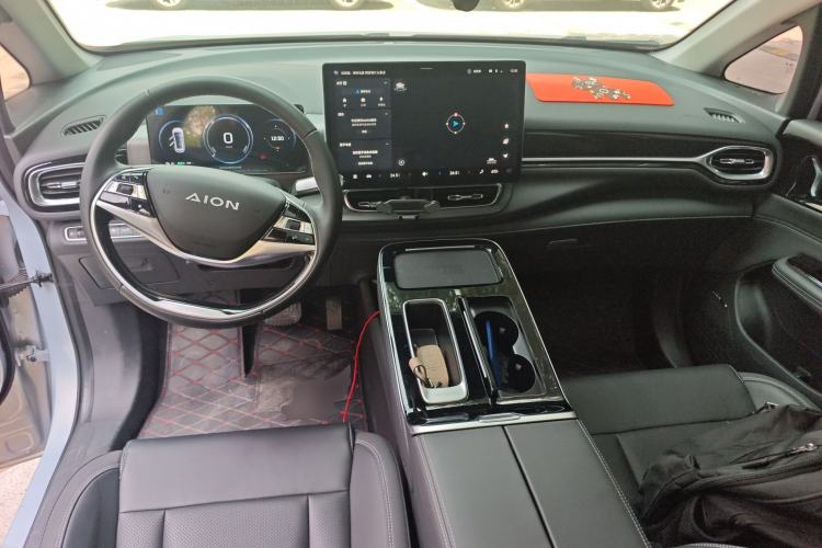 Used AION V 2023 Plus 70 Smart Edition Ternary Lithium Center Console