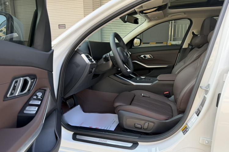 Used BMW i3 2025 eDrive 35 L