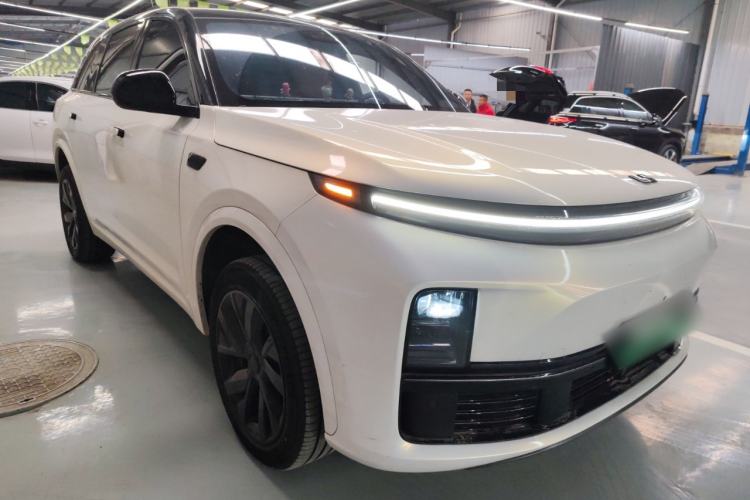 Used Li Auto L7 2023 Pro Model
