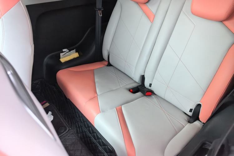 Used Chery Little Ant 2023 301km Cherished Edition Lithium Iron Phosphate Interior 2