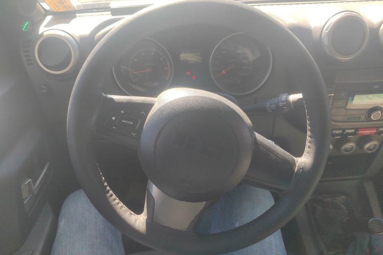 Used BAIC Off-Road BJ40 2014 2.4L Manual Cross-Country Edition Steering Wheel