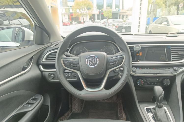 Used Buick GT 2021 Revised Version 1.3T Automatic Mild Hybrid Elite Edition Steering Wheel