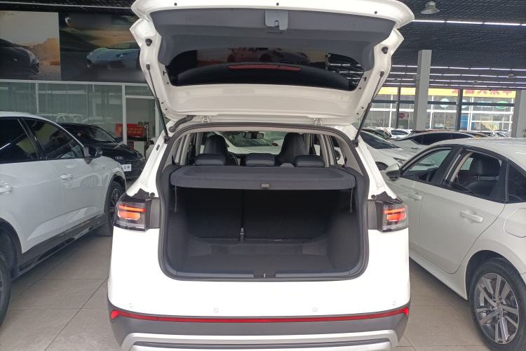 Used Volkswagen Tharu 2025 New Sharp 1.5L Ambitious Edition Trunk