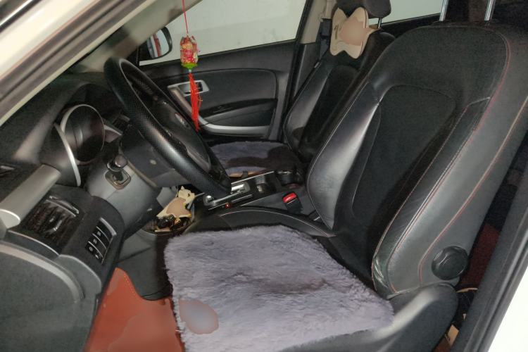 Used Bestune X80 2013 2.3L automatic flagship version