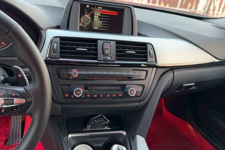 Used BMW 4 Series 2014 420i Fashion Model
