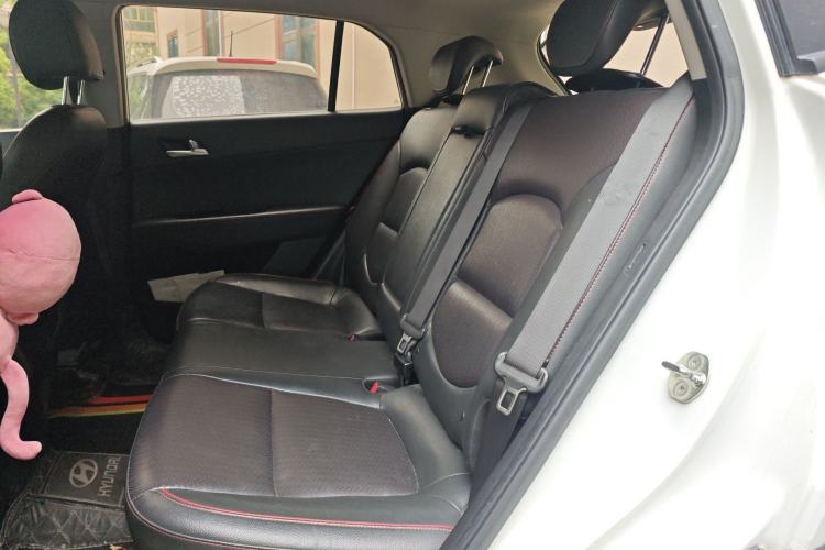 Used Hyundai ix25 2017 1.6L Automatic Smart Version Left Rear Seat