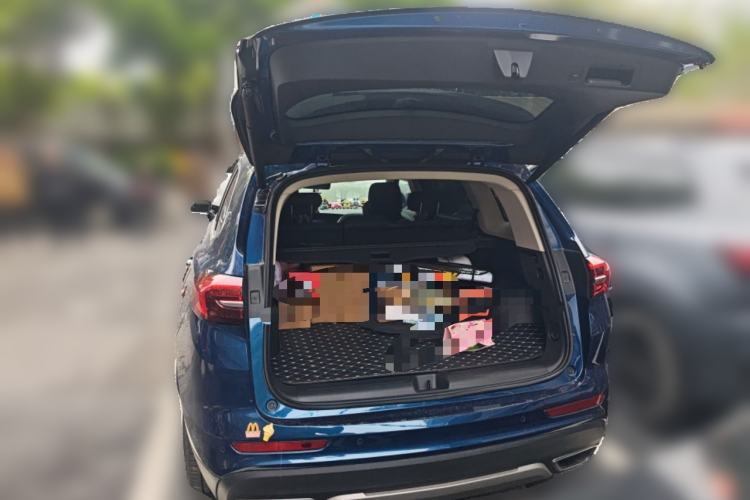 Used Buick Envision 2023 Encore Plus 652T Five-Seat Luxury Model Trunk