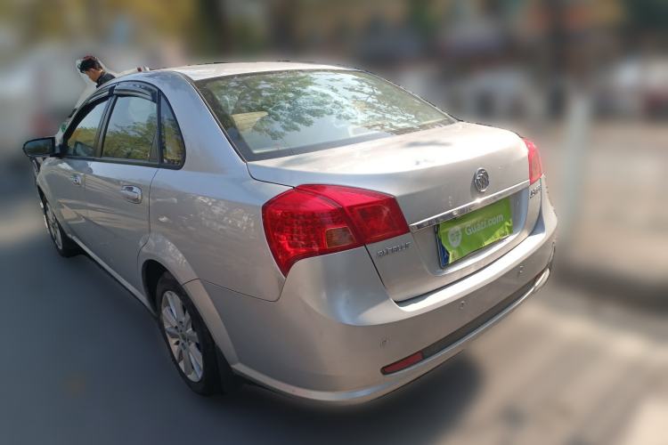 Used Buick Excelle 2011 1.6 LE-MT
