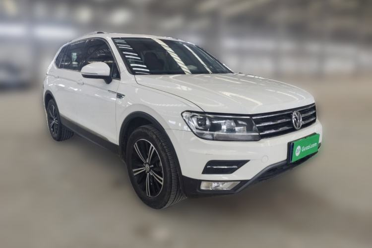 Used Volkswagen Tiguan L 2019 330TSI Automatic Two-Wheel Drive Panoramic Comfort Edition China VI Standard Front Right 45 Deg