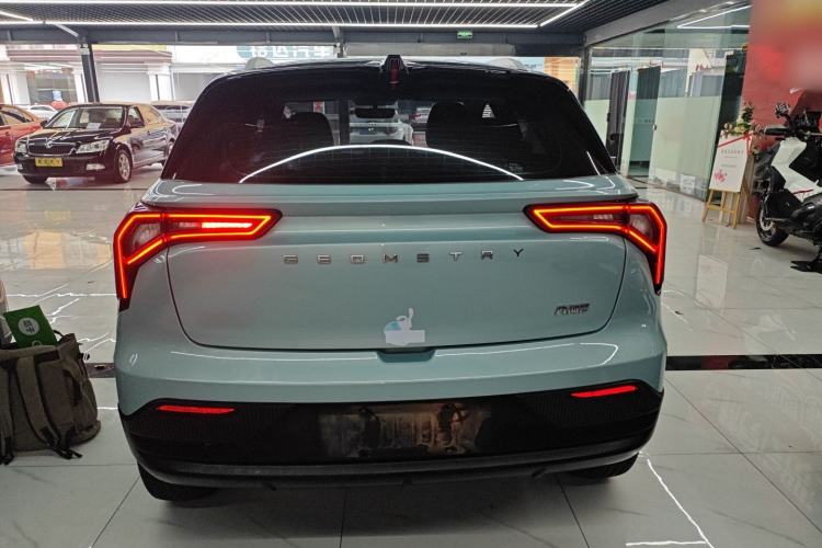 Used Geometry E Firefly 2023 320KM Cute & Handsome Tiger 5 Seats Rear