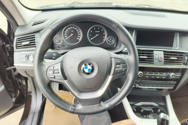 Used BMW X3 2014 xDrive28i Leading Model