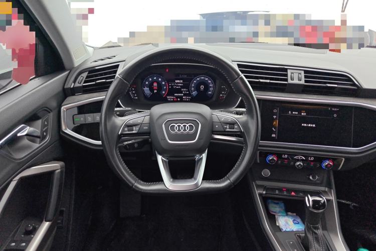 Used Audi Q3 2020 40 TFSI Fashion Dynamic Model
