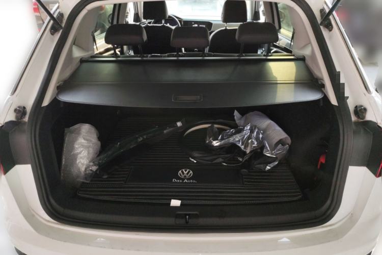 Used Volkswagen Tayron 2020 330TSI Two-Wheel Drive Luxury Smart Connectivity Version