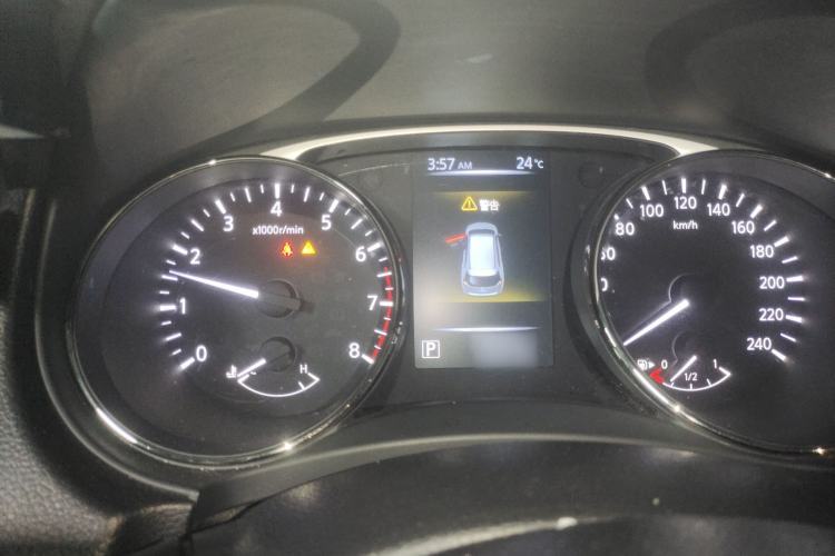 Used Nissan X-Trail 2014 2.0L CVT Comfort Edition 2WD
