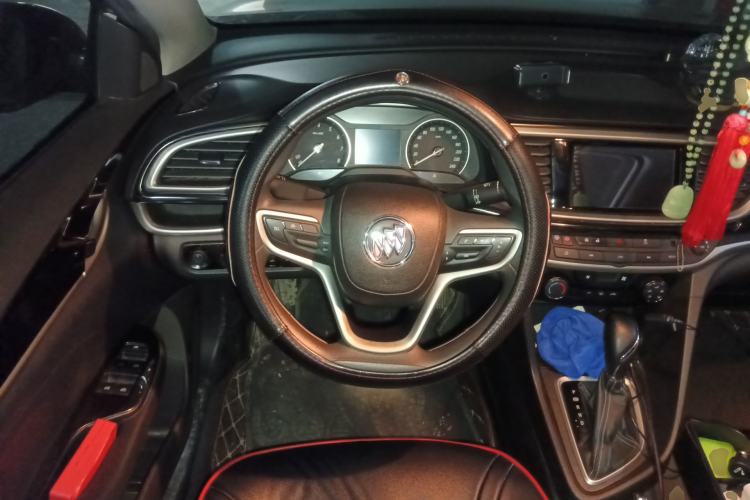 Used Buick GT 2021 Revised Version Flagship 1.5L Automatic Elite Edition Steering Wheel