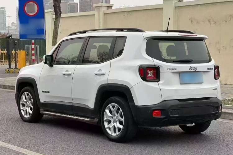 Used Jeep Renegade 2017 180T Automatic High-Energy Version