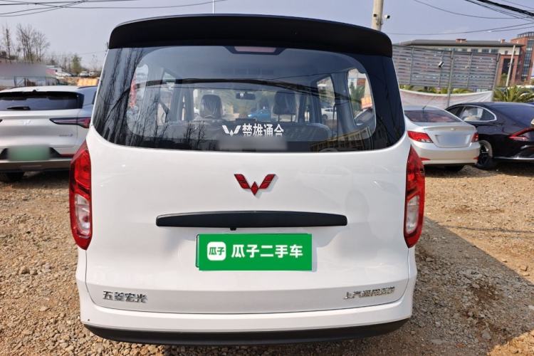 Used Wuling Hongguang New Energy 2025 Extended-Range Hybrid 50 km Standard Version Rear