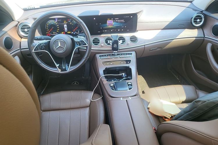 Used Mercedes-Benz E-Class 2021 Facelift E 260 L 4MATIC Interior 2