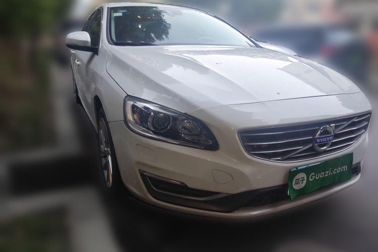 Used Volvo S60 2017 S60L T4 Smart Range Edition
